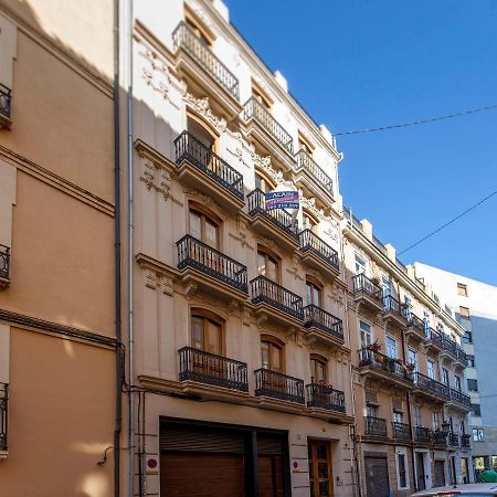 Luxurious & Alluring Home In Historic Town バレンシア エクステリア 写真