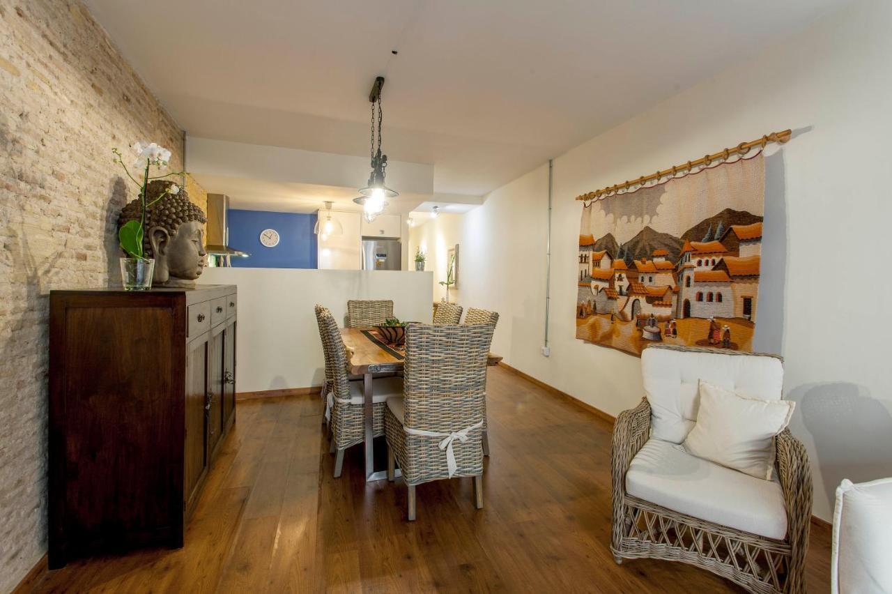 Luxurious & Alluring Home In Historic Town バレンシア エクステリア 写真